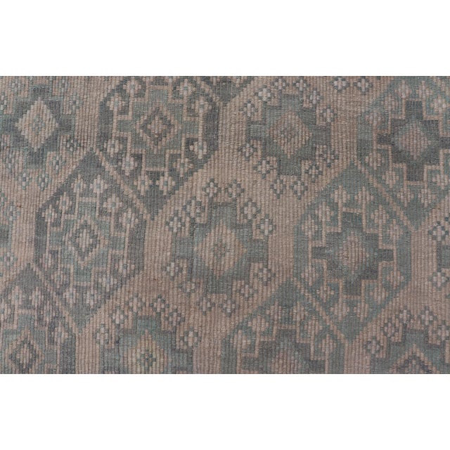 Early 20th Century Vintage Turkish Kilim Rug Soft Teal and Beige Geometric Patterns 5'9 X 9'8 For Sale - Image 5 of 10