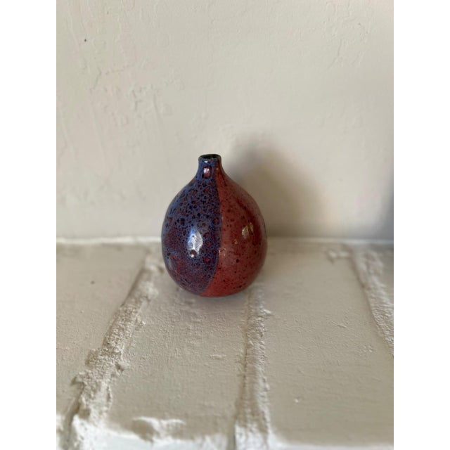 American 1970s Studio Pottery Bud Vase Weed Pot Lava Glaze Chop Marked For Sale - Image 3 of 14