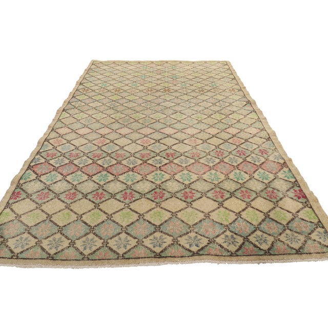 Mid-Century Modern Vintage Turkish Sivas Rug, 04'00 X 07'07 For Sale - Image 3 of 9