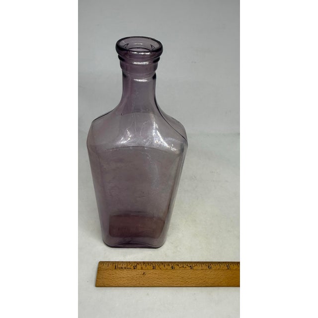 Antique Sun-Purple Amethyst Medicine Bottle Illinois Glass Company Diamond I 1915-1920s For Sale - Image 10 of 12