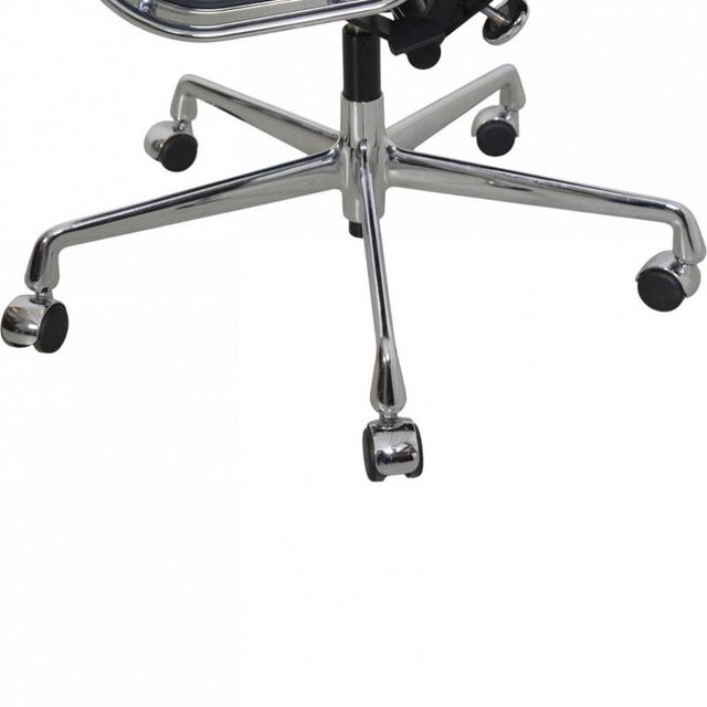 Animal Skin EA-219 Office Chair in Grey Leather by Charles Eames For Sale - Image 7 of 18