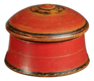 Vintage Indian Tika Spice Lacquer Wooden Box in Red & Black Patina