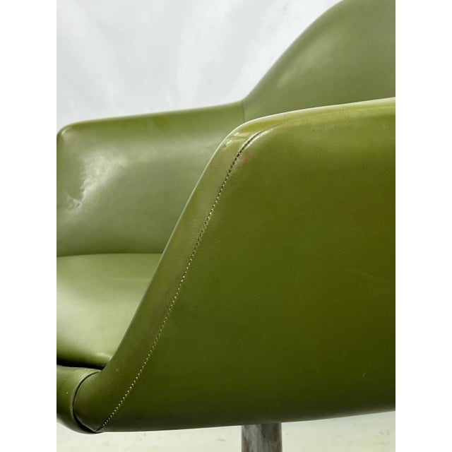 Vintage 1970's Green Steelcase Armchair For Sale In New York - Image 6 of 12