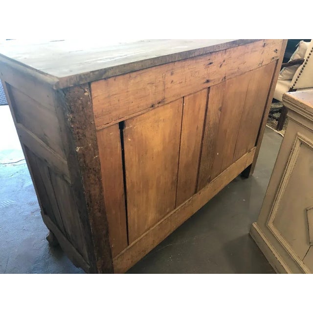 18th Century French Provincial Louis XV Buffet For Sale - Image 4 of 8