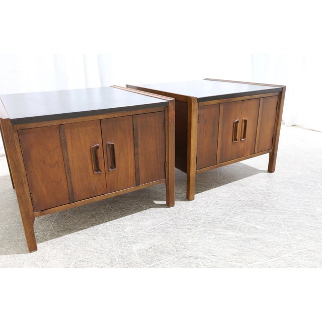 Mid-Century Modern Walnut Nightstands by Jack Cartwright for Founders - A Pair For Sale - Image 10 of 11