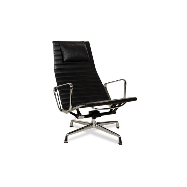 EA 124 Leather Armchair in Black with Rocking Function by Charles & Ray Eames for Vitra For Sale - Image 15 of 15