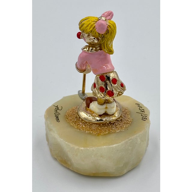 Ron Lee Collectors Club 24k Plated Accents Female Lady Golfer Figurine on Quartz For Sale - Image 4 of 7
