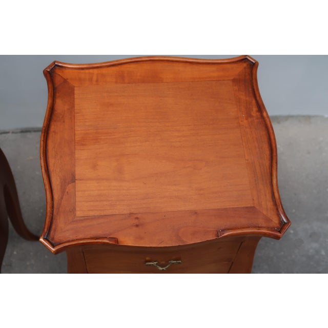 Wood 1950s Set of Two French Louis XV Style Nightstands. For Sale - Image 7 of 13