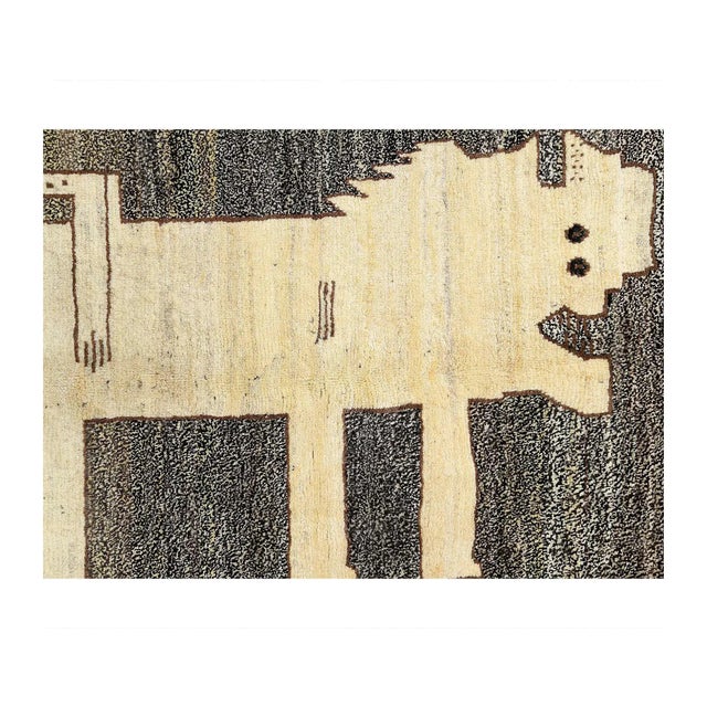 This Shiraz carpet reflects the handicraft of Nomads from the province Fars. Its simple design, the beautiful colours and...