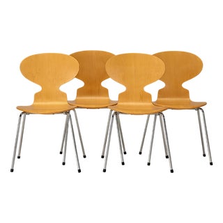 Chairs by Arne Jacobsen for Fritz Hansen, 1886, Set of 4 For Sale