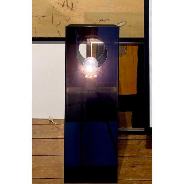 Brown 1970s Architectural Smoked Acrylic Table Lamp, Sculptural Lucite Block Lamp For Sale - Image 8 of 10