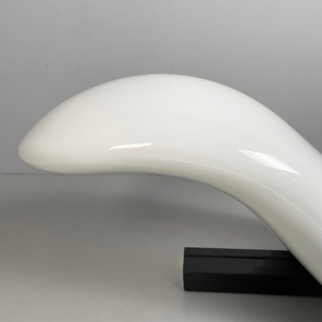Italian Modern Opaline Glass Table Lamp from Leucos, 1970s For Sale - Image 12 of 17