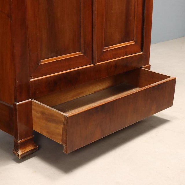 French Charles X Wardrobe in Walnut For Sale - Image 9 of 12
