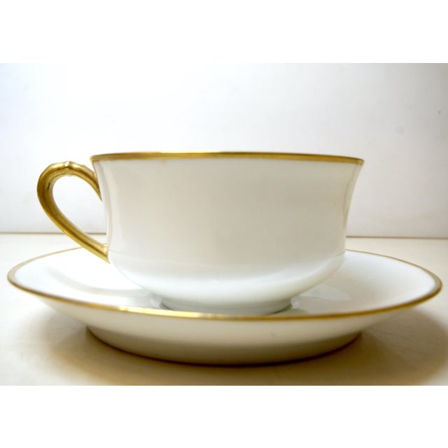 Limoges Haviland 29-Piece Tea Service With 12 Cups, Saucers & Dessert Plates For Sale - Image 11 of 15