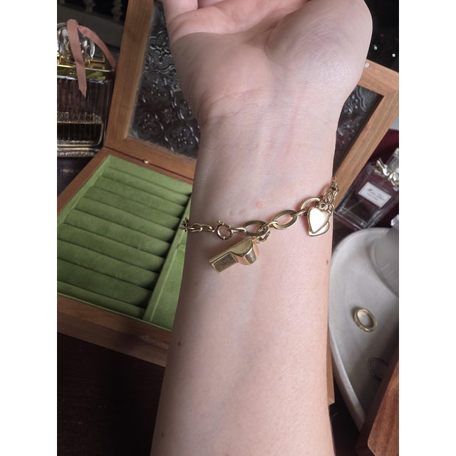 Vintage 14k Yellow Gold Multi Objects Charm Bracelet For Sale - Image 9 of 10