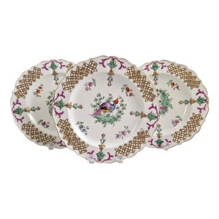 Chelsea-Style Reticulated Porcelain Plates from Samson, 1860s, Set of 3 For Sale