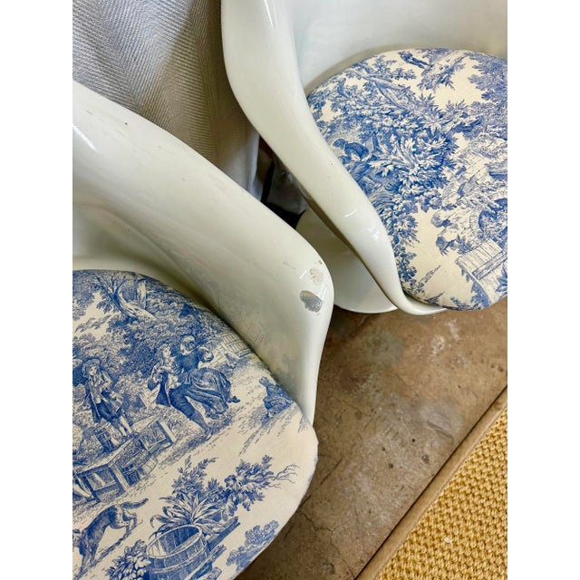 Mid 20th Century Mid-Century Saarinen Style Chairs With Blue Toile Cushions-a Pair For Sale - Image 5 of 7
