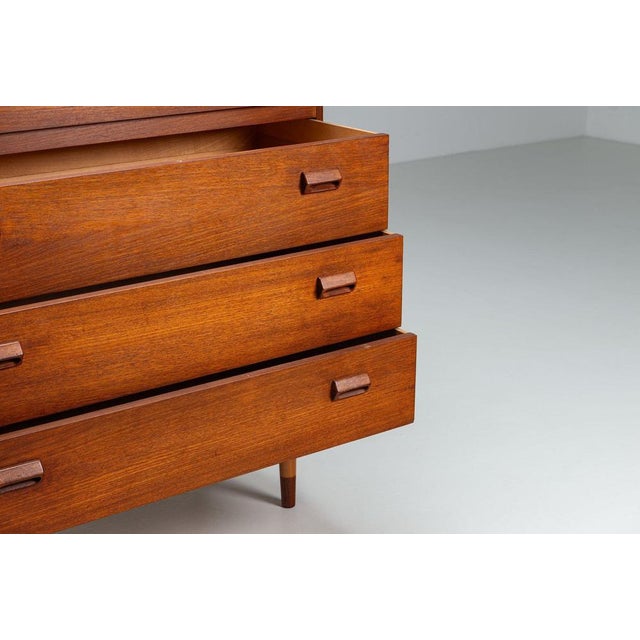 Chest of Drawers in Teak by Børge Mogensen for Soborg Mobelfabrik, Denmark, 1960s For Sale - Image 9 of 13