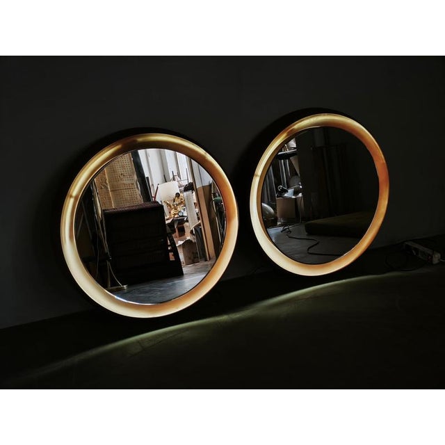 Italian Space Age Illuminated Round Mirrors, 1970s, Set of 2 For Sale - Image 9 of 10