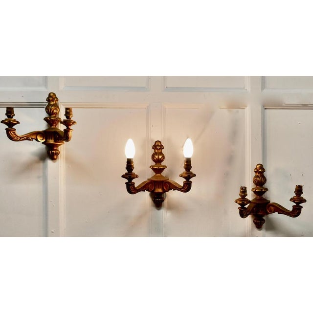 Wood Carved Giltwood Twin Wall Lights, 1900s, Set of 3 For Sale - Image 7 of 12