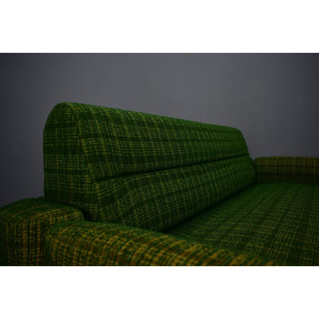 1970s Vintage Italian Three-Seater Sofa in Green, 1970s For Sale - Image 5 of 18