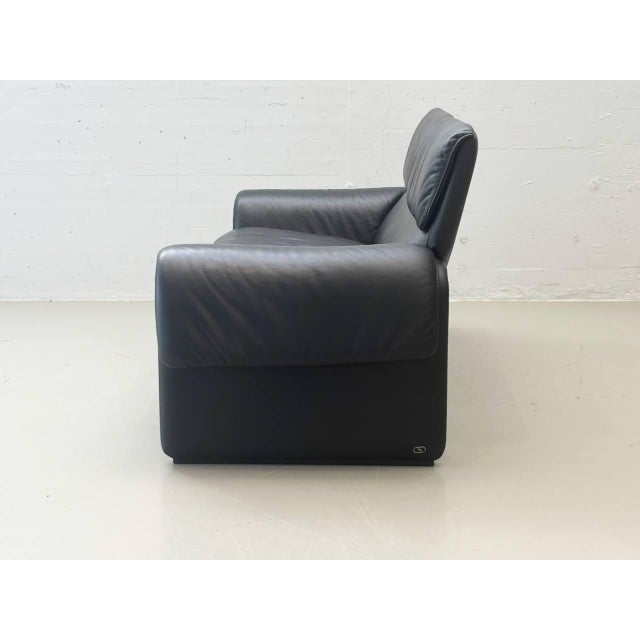 DS-2011 Leather Sofa by de Sede, Switzerland, 1980s For Sale - Image 13 of 18