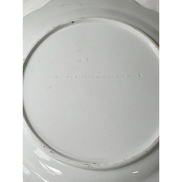 Ceramic Mid 19th Century Mason’s Patent Ironstone China Imari Style Plate With Emerald Green and Gilt Border For Sale - Image 7 of 8