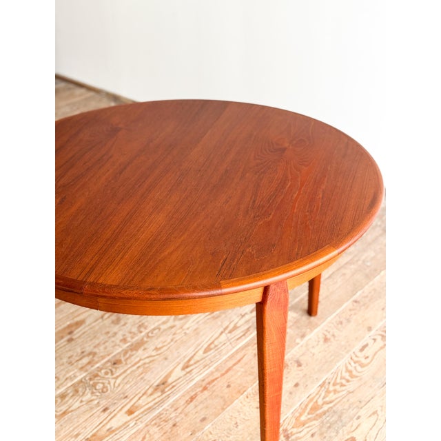 Round Extendable Teak Dining Table from Sigh & Søns Møbelfabrik For Sale - Image 4 of 18