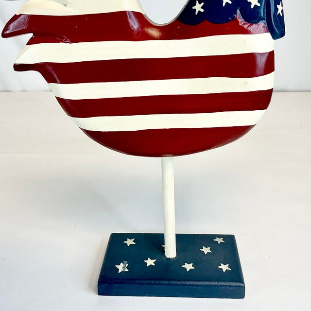 1980s Vintage Arts & Crafts Americana Painted Wooden Chicken Figural For Sale - Image 4 of 12