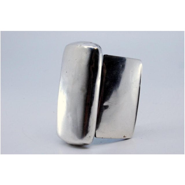 Silver Snuff Box with Hinged Lid, in Very Good conditions. Designed 1920 to 1949 This piece has an attribution mark, I am...