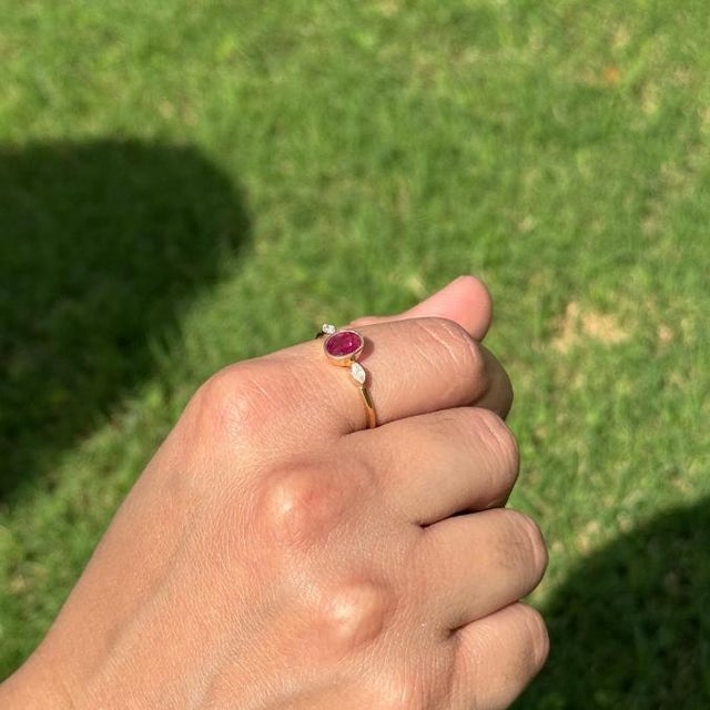 Modern Ruby & Marquise Diamond Three-Stone Bezel Set Ring 14k Yellow Gold Size 5.5 For Sale In New York - Image 6 of 16