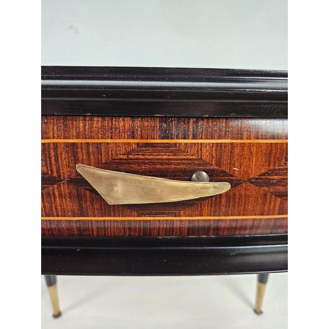 Wood Mid-Century Italian Nightstands in Walnut and Beech with Brass Details, 1950s, Set of 2 For Sale - Image 7 of 12