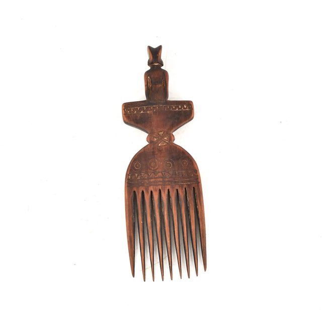 Early 20th Century Nyamwezi Mwana Hiti Figural Comb Tanzania For Sale - Image 4 of 7