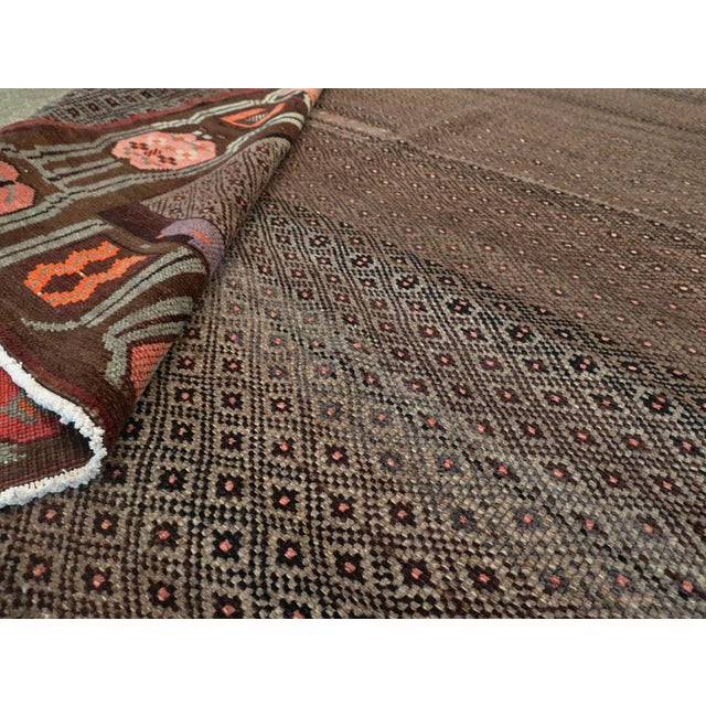 Galerie Shabab Collection Mid-20th Century Handmade Turkish Tribal Room Size Carpet For Sale - Image 10 of 10