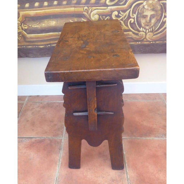 Antique Victorian English Country Elm Stool, 1890 For Sale - Image 6 of 18
