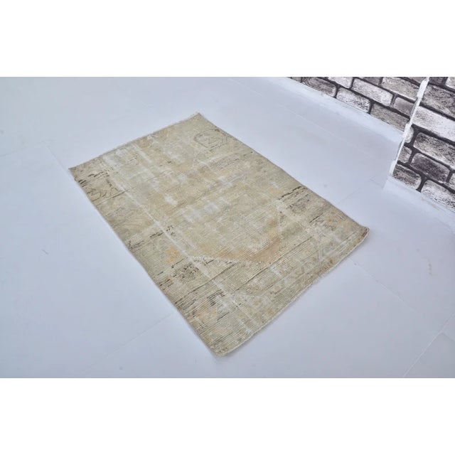 1950s Small Oushak Floral Carpet For Sale - Image 4 of 10