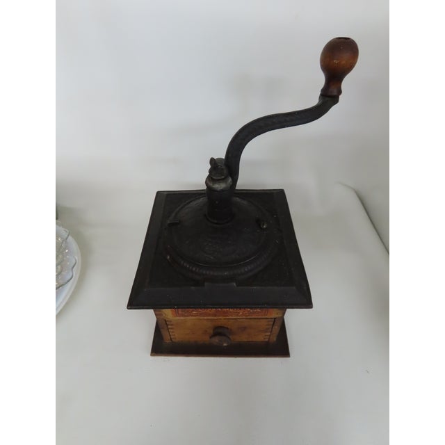 Colonial Wrightsville Hardware Co Wood Cast Iron Coffee Bean Grinder Mill 4672b For Sale - Image 13 of 18