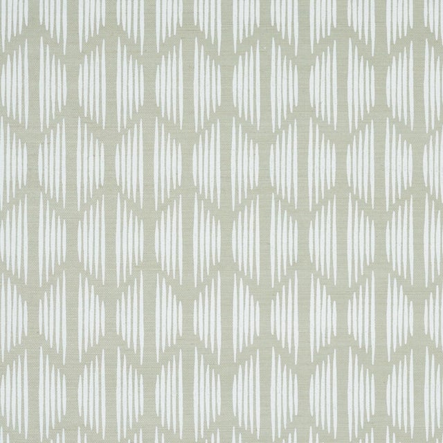 Schumacher Ovington Sisal Wallcovering In Celadon For Sale