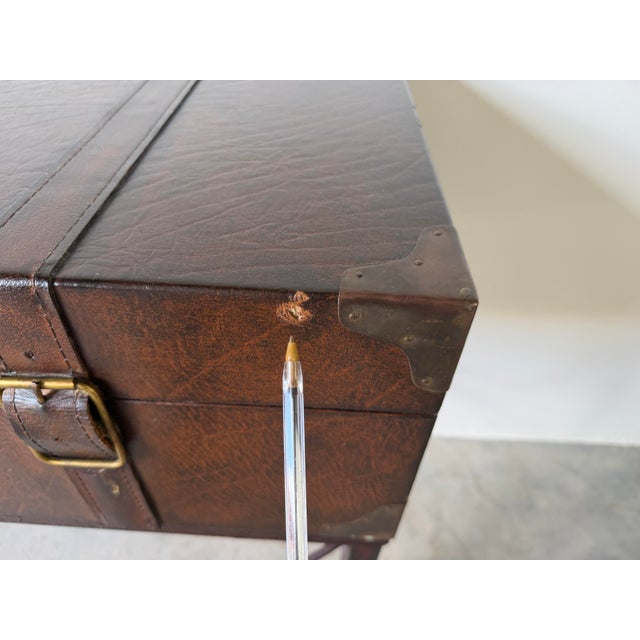 1980s Vintage Ralph Lauren Style Leather Suitcase Console Table With Brass Accents & Metal Base For Sale - Image 9 of 17