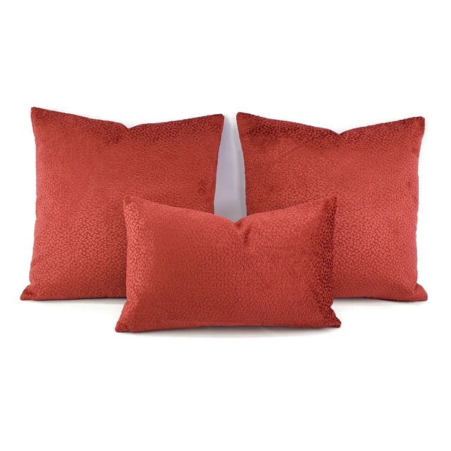 Brunschwig & Fils Contemporary Brunschwig and Fils La Panthere Velvet in Red Lumbar Pillow Cover For Sale - Image 4 of 6