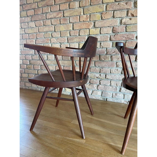 Vintage Captains Chairs in Walnut by George Nakashima for Nakashima Studio, 1960s, Set of 2 For Sale - Image 4 of 7