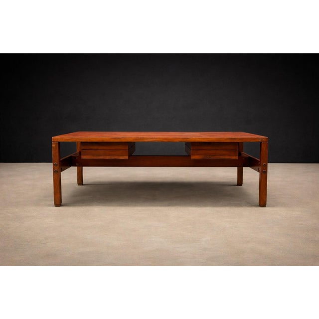 Mid-Century Modern Brazilian Modern Desk with four drawers in Rosewood, Sergio Rodrigues, 1960s - Lot 201A For Sale - Image 3 of 16