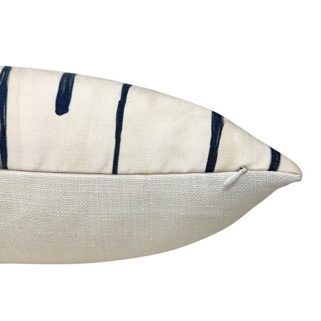 Graffito Linen Pillow Cover in Ivory Onyx For Sale - Image 4 of 4