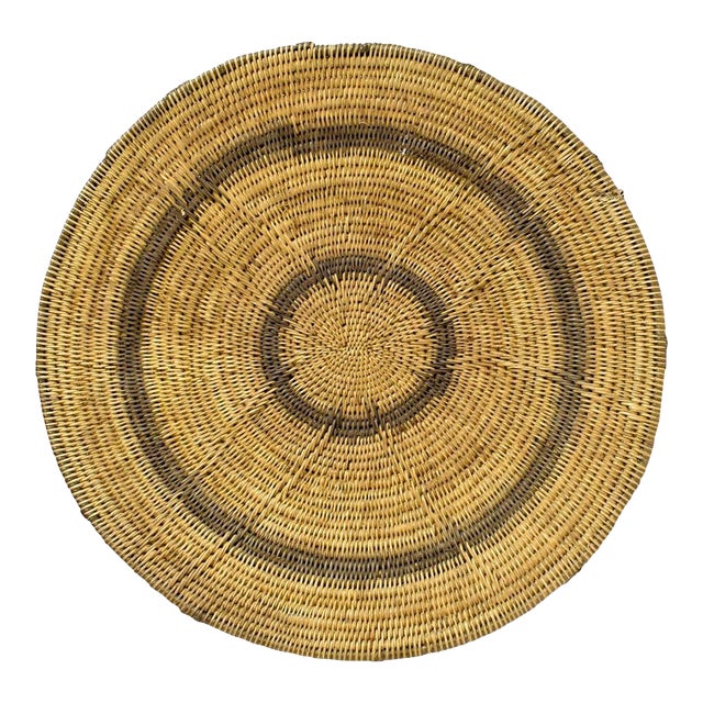 Early 20th Century Makenge Flat Wedding Basket 19.0 Inch Zambia For Sale