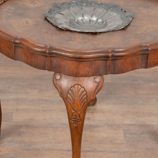 Wood Early 20th Century Danish Round Coffee Table With Removable Tray For Sale - Image 7 of 13