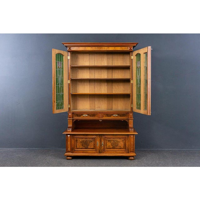 19th Century Wilhelminian Walnut Bookcase For Sale - Image 6 of 18