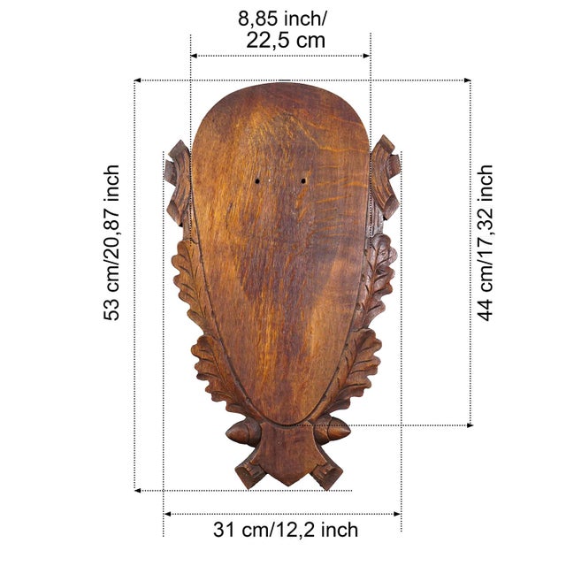 Vintage Wooden Base Trophy Mounting Plaque for Deer Skull Item e7562 A carved wooden plaque for trophies with ornate...