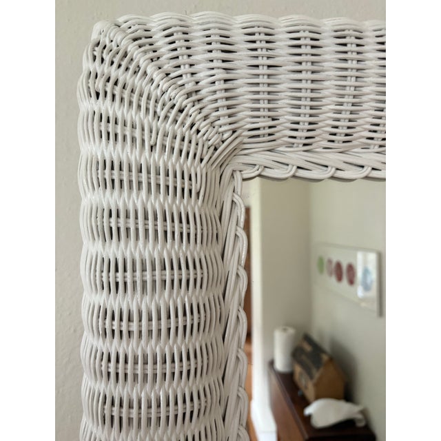 1980s Vintage White Rectangle Wicker Frame Mirror For Sale - Image 5 of 11