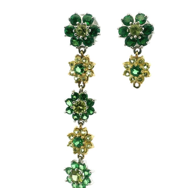 Sazingg Tsavorite & Yellow Sapphire Convertible Drop Earrings in 18k White Gold, A Pair For Sale - Image 10 of 13