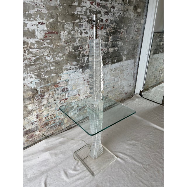 Vintage Lucite Acrylic Floor Lamp With Built-in Glass Side Table For Sale - Image 4 of 13